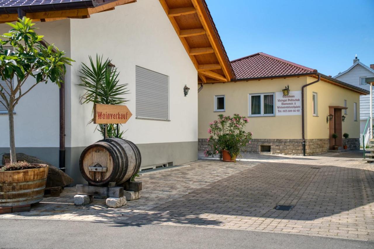 Gaestehaus Weingut Politschek Бад Фридрихсхал Екстериор снимка